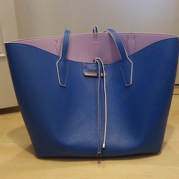 Guess Handbags - Guess reversible tote